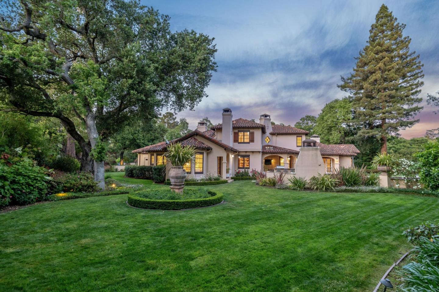 267 Greenoaks DR