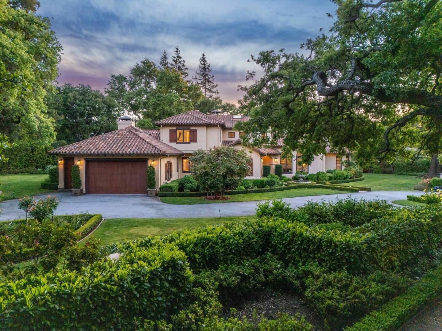 267 Greenoaks DR