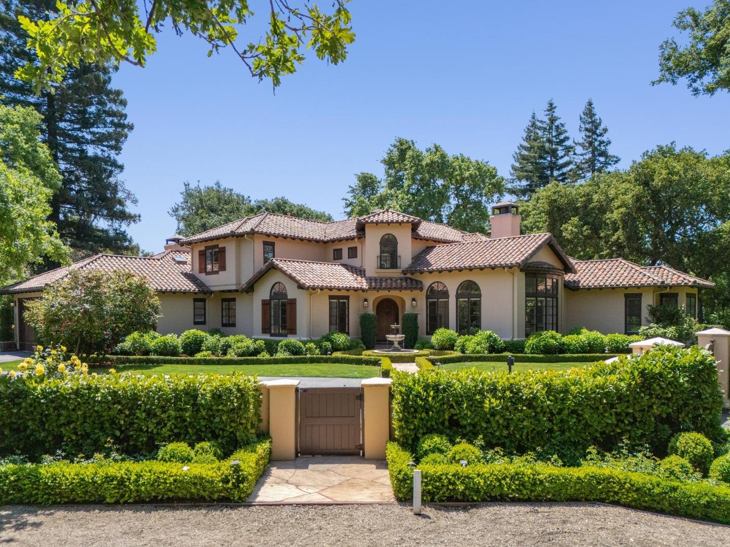 267 Greenoaks DR