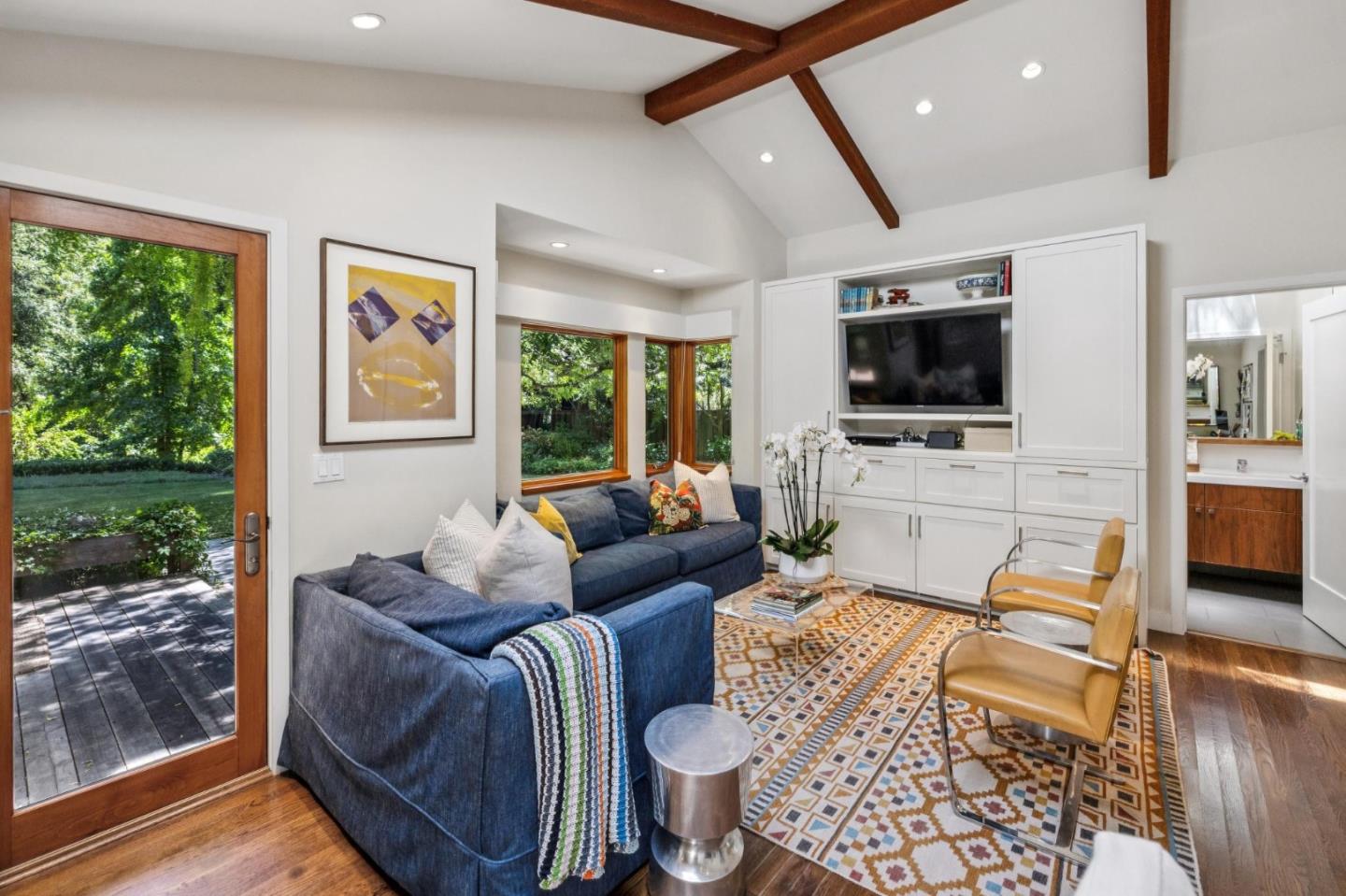 3323 Woodside Road