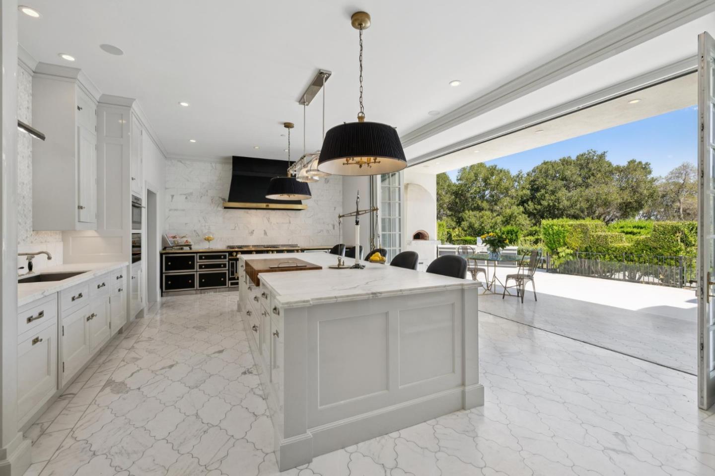 320 Harcross Road