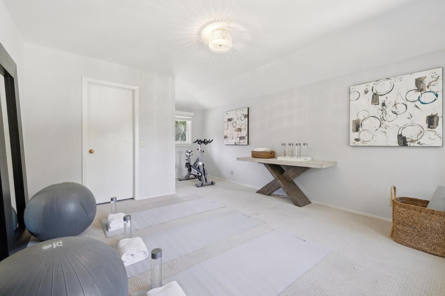 51 Toyon Road