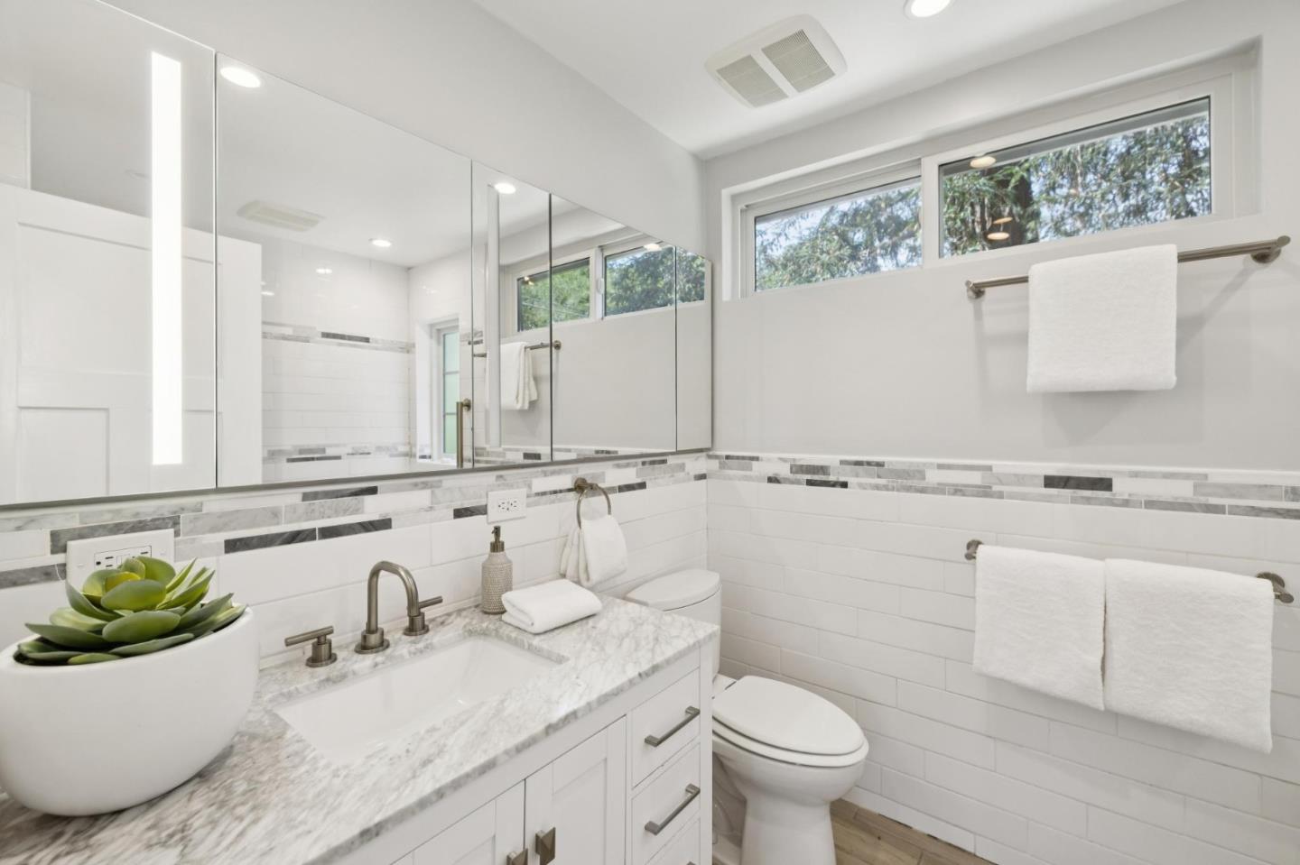 118 Hillside Drive
