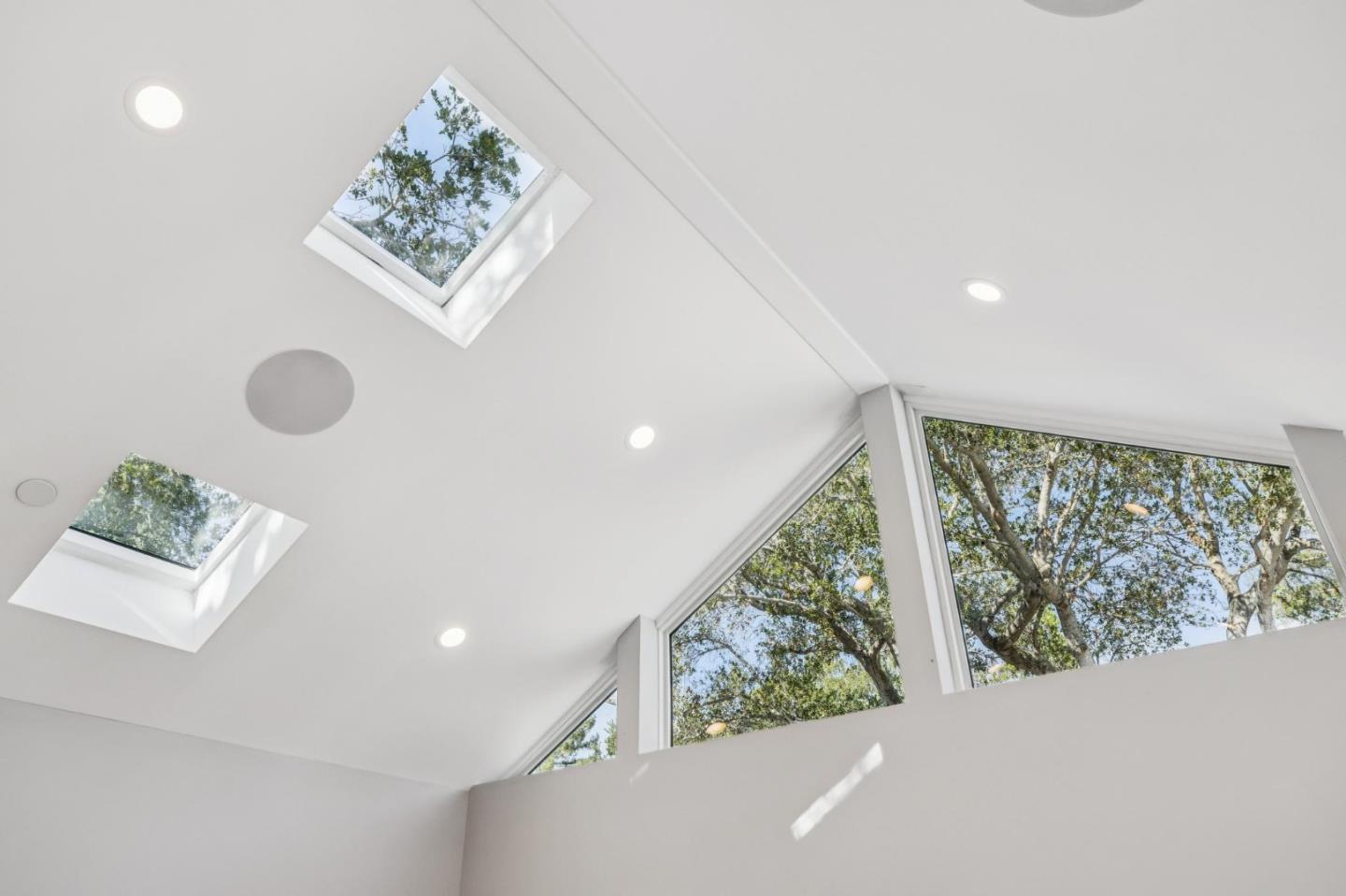 118 Hillside Drive