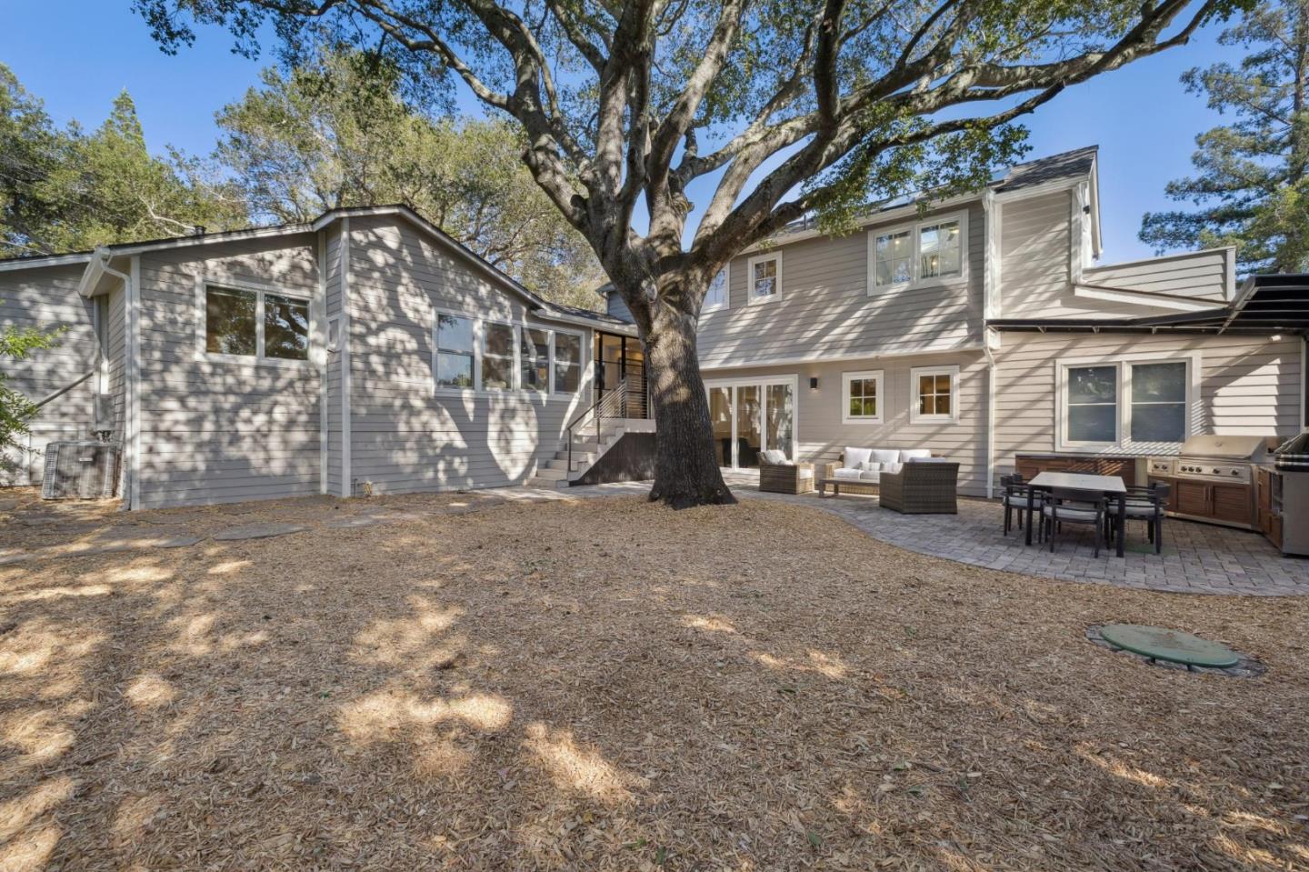 118 Hillside Drive
