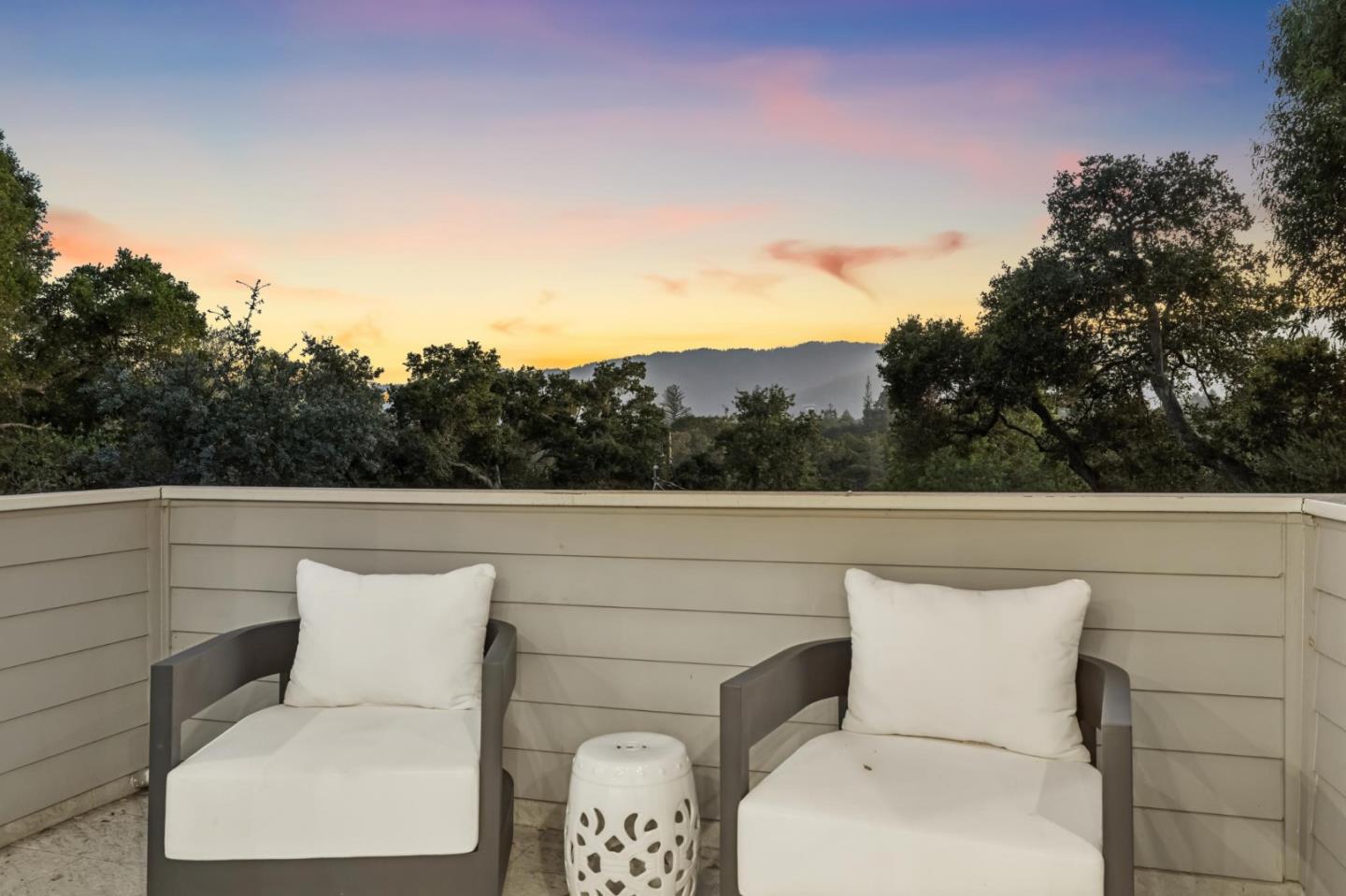 118 Hillside Drive