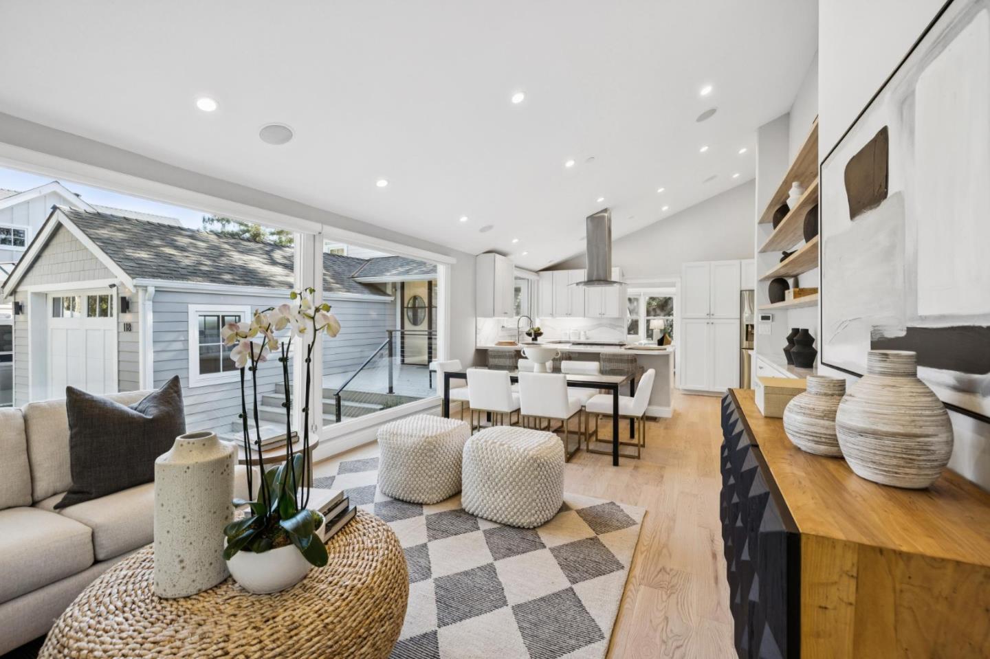 118 Hillside Drive