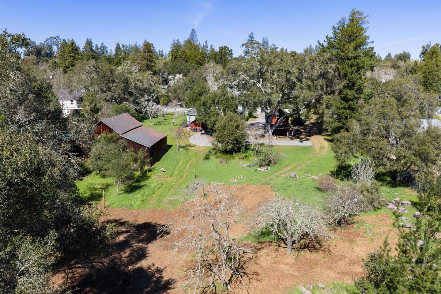 3215 Woodside Road