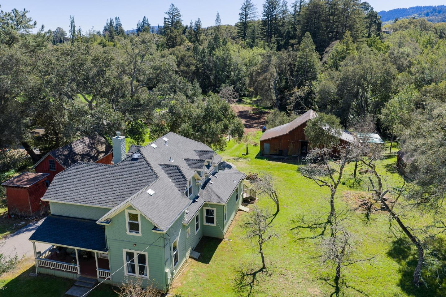 3215 Woodside Road