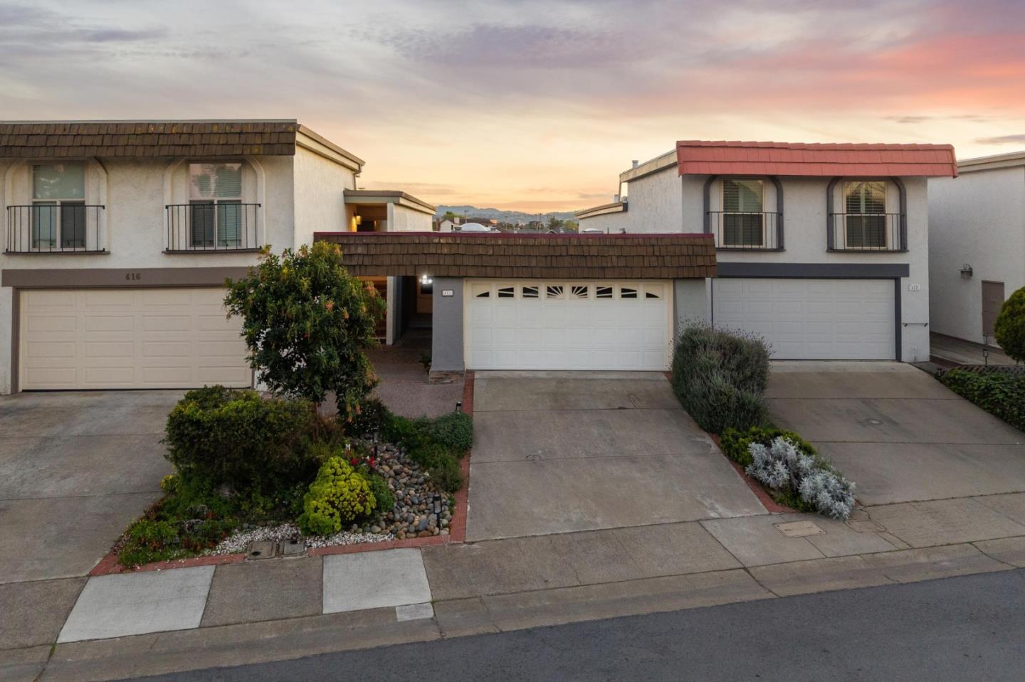 412 Fathom Drive