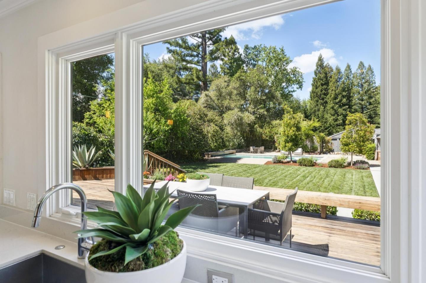 3362 Woodside Road