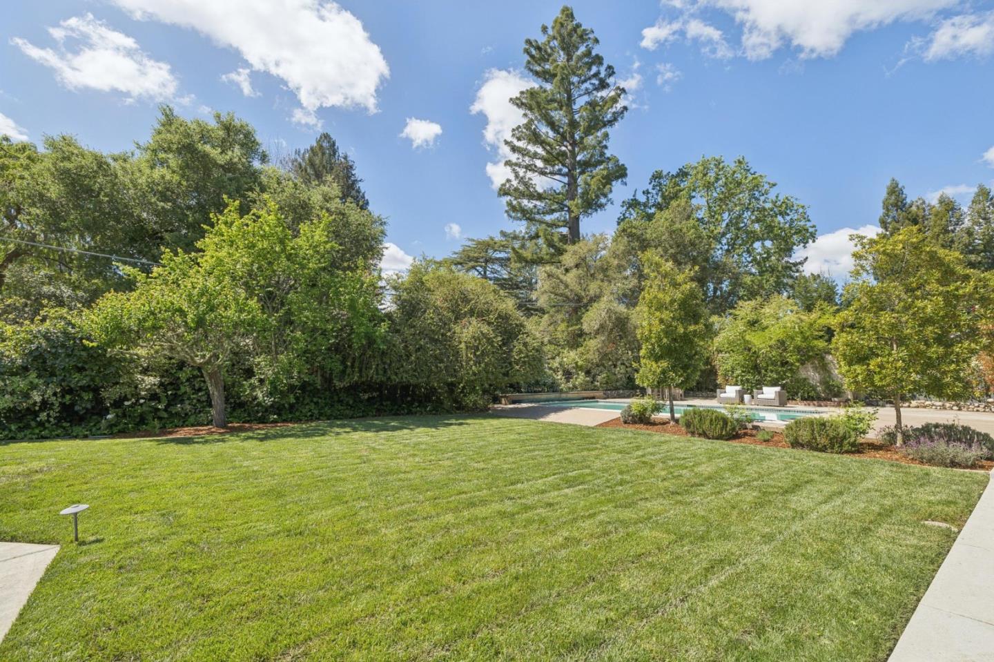 3362 Woodside Road