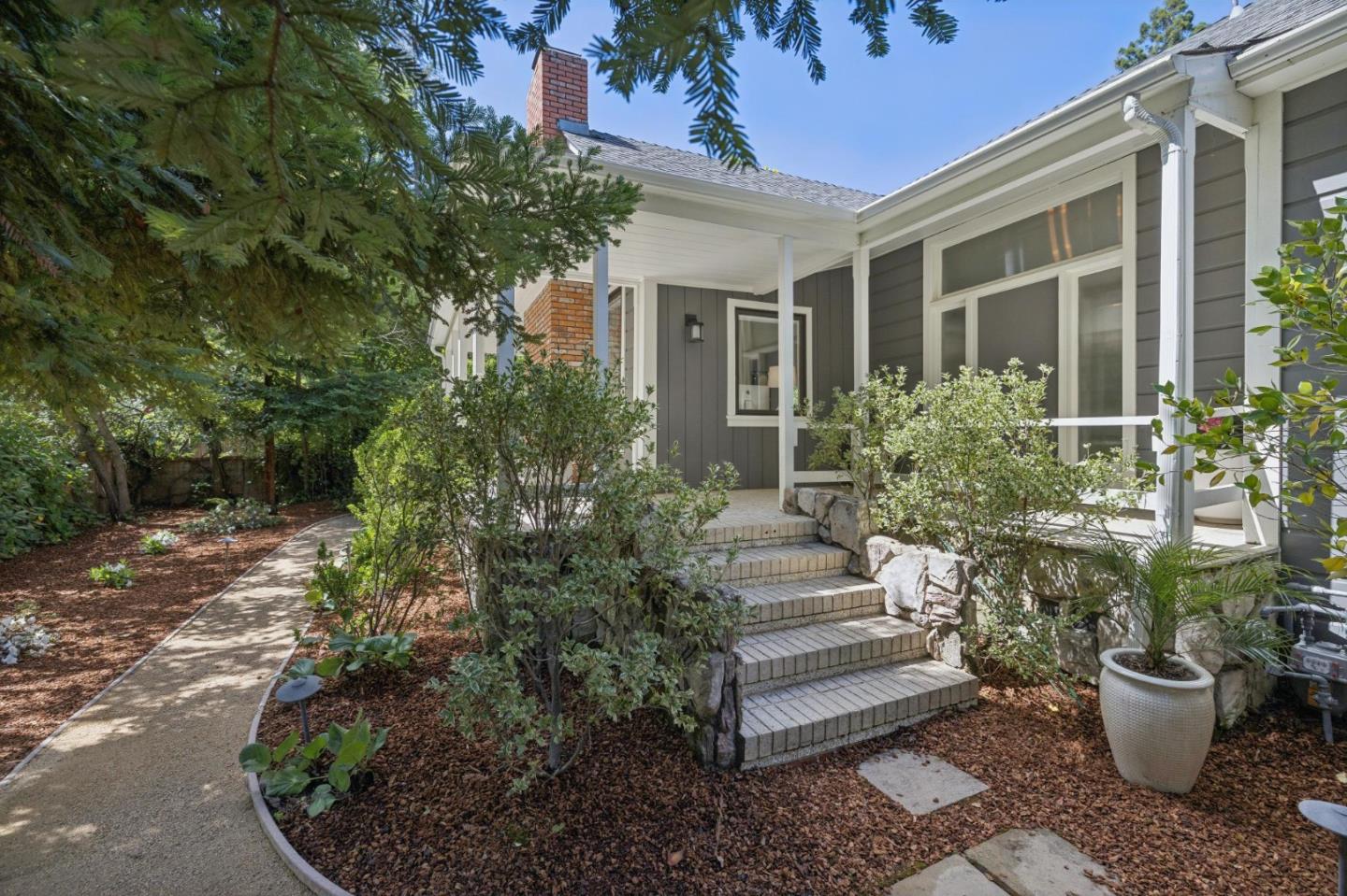 3362 Woodside Road