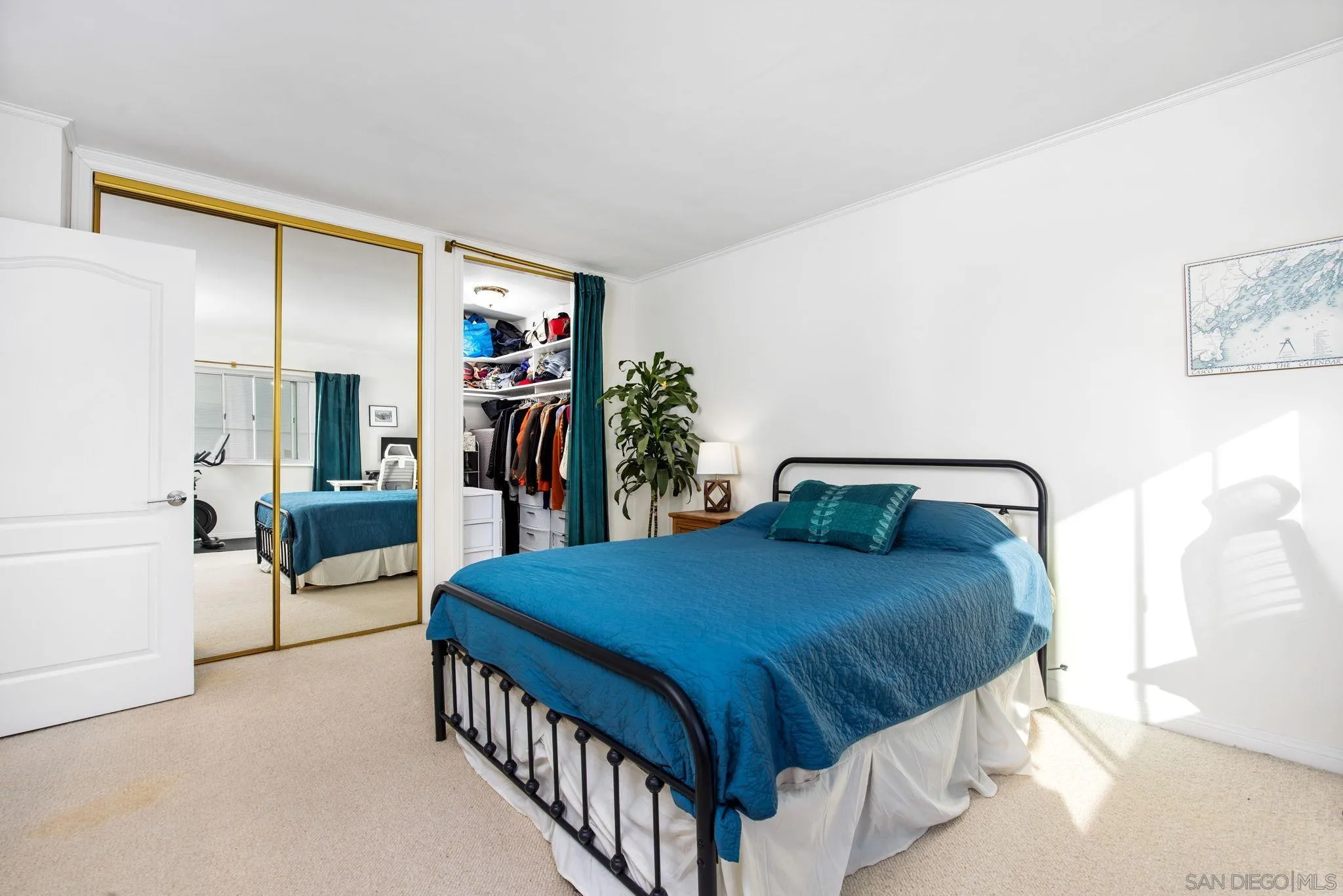 2701 2nd Ave Unit 201