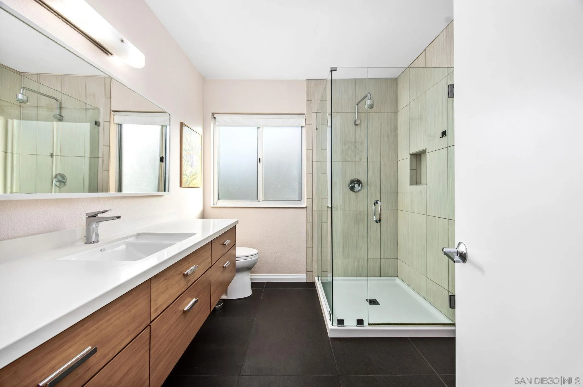 2701 2nd Ave Unit 201