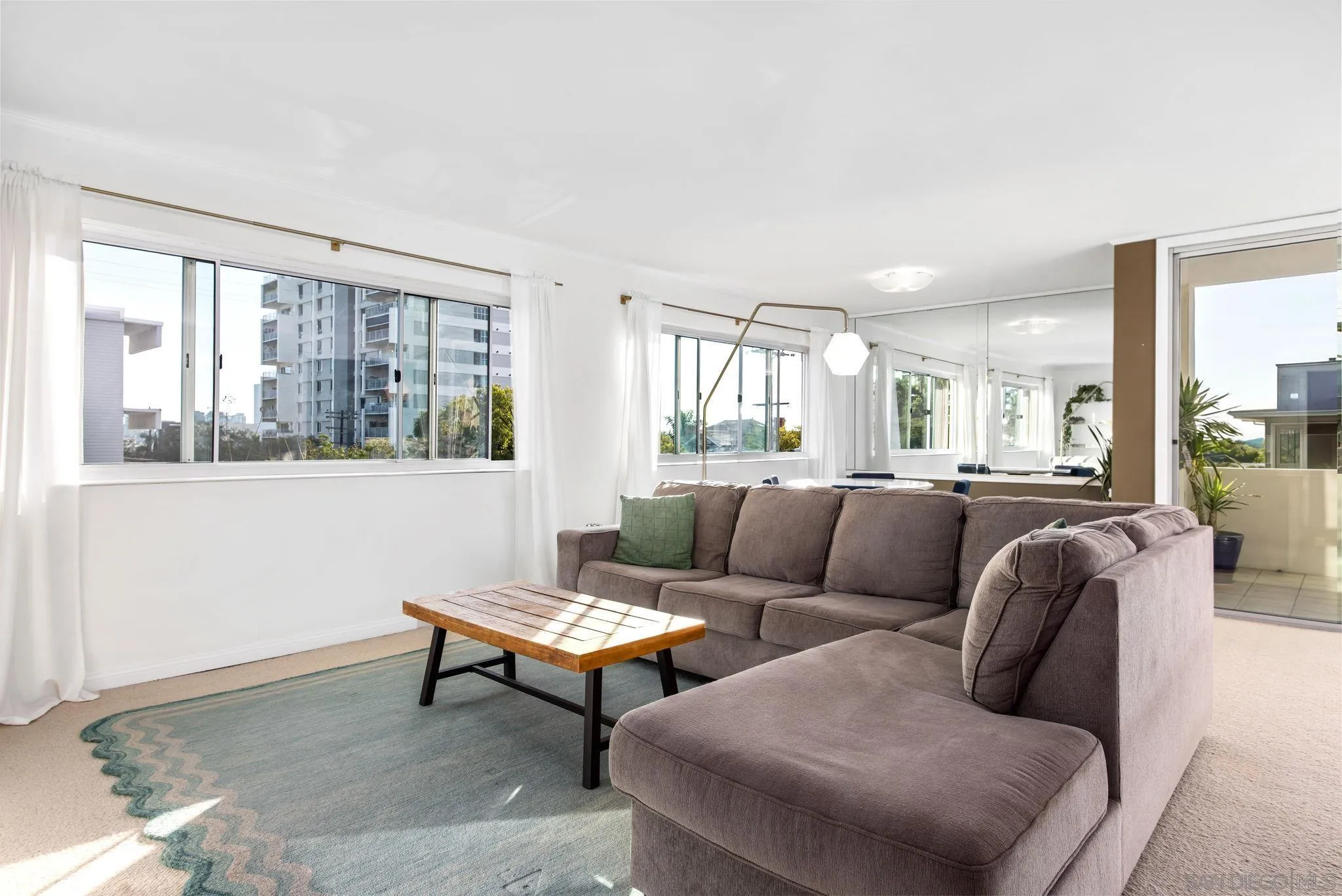 2701 2nd Ave Unit 201