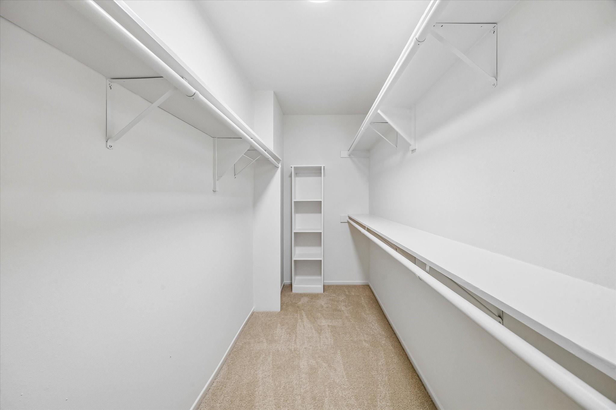 357 N Post Oak Lane # 102