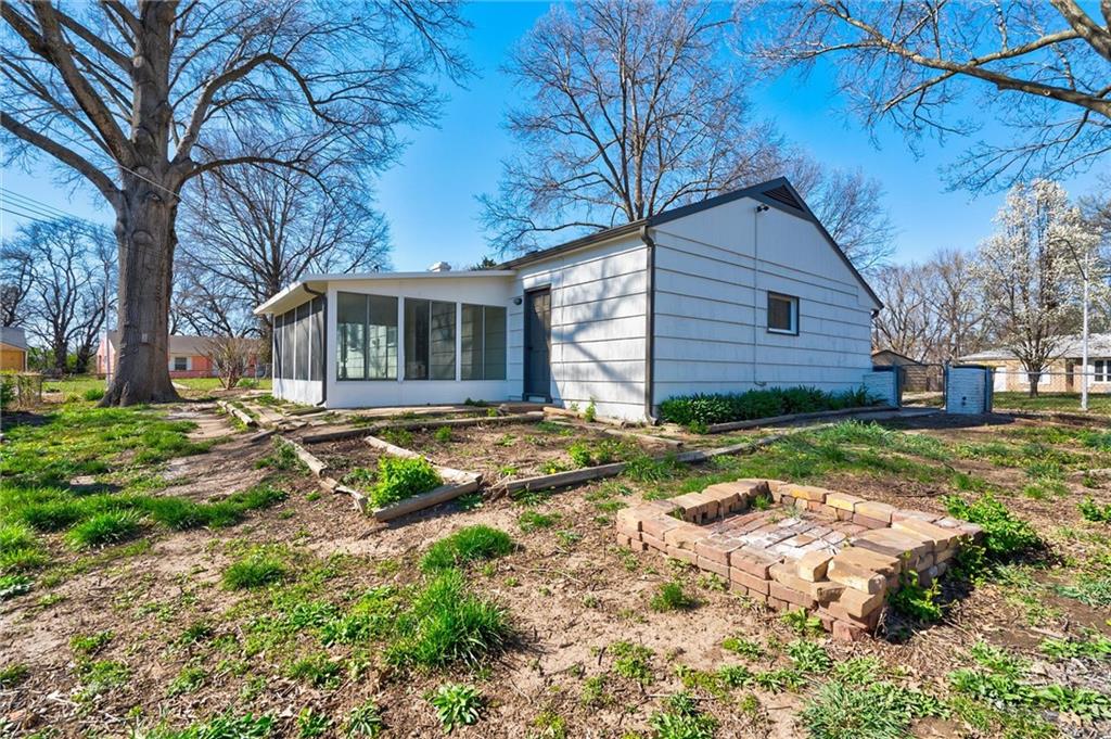 9805 Bennington Avenue