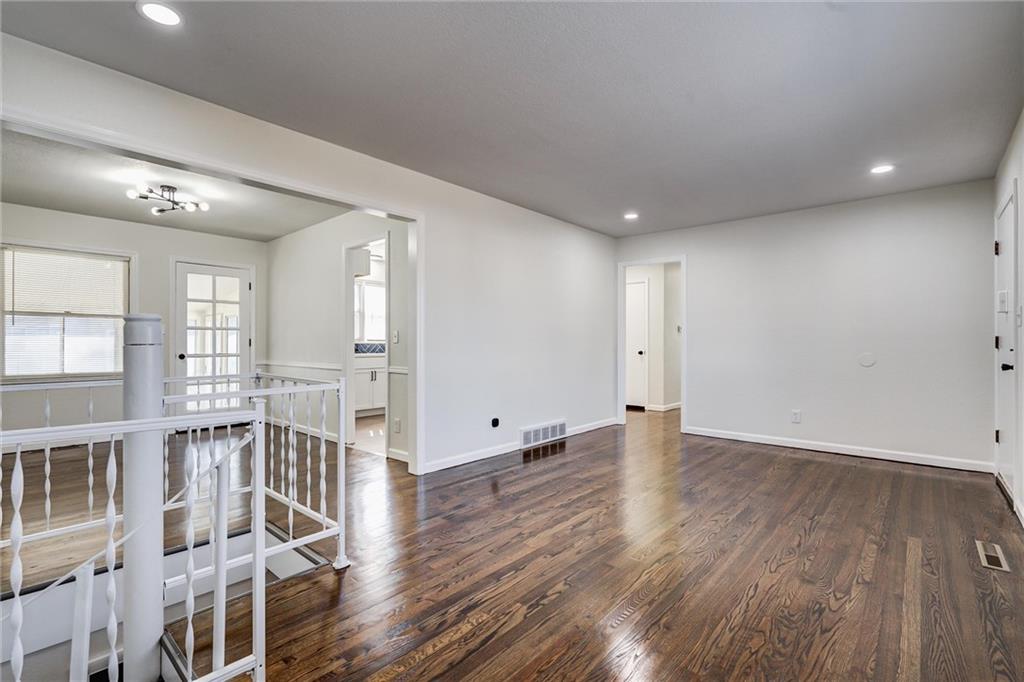 9805 Bennington Avenue