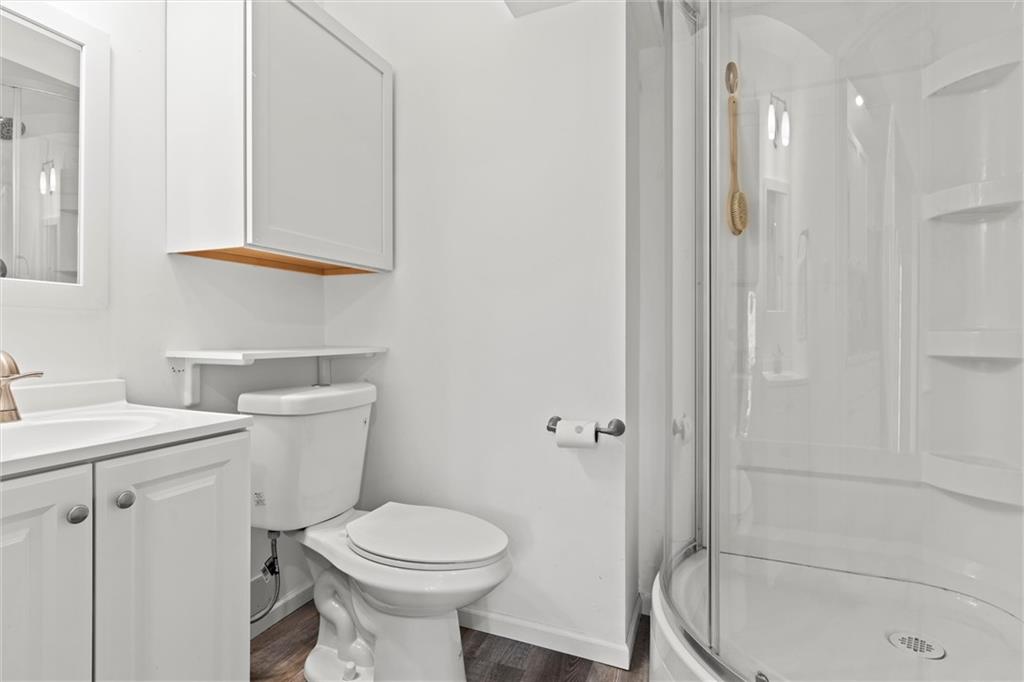 11911 N Holmes Court