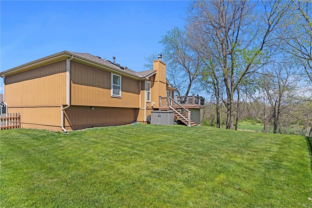 11911 N Holmes Court