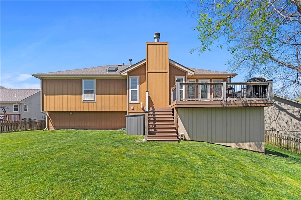 11911 N Holmes Court