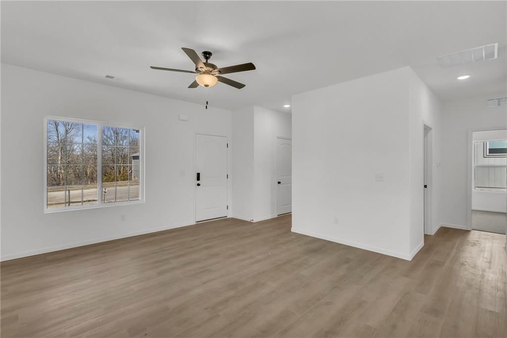 20923 W 190th Terrace