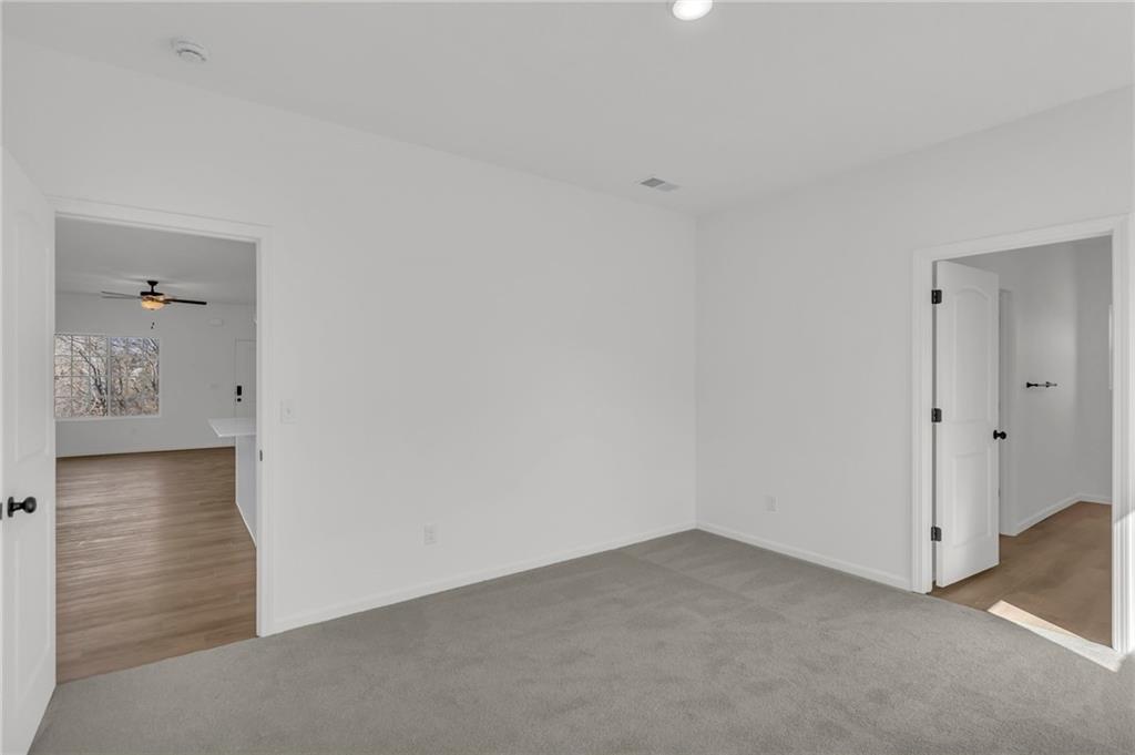 20923 W 190th Terrace