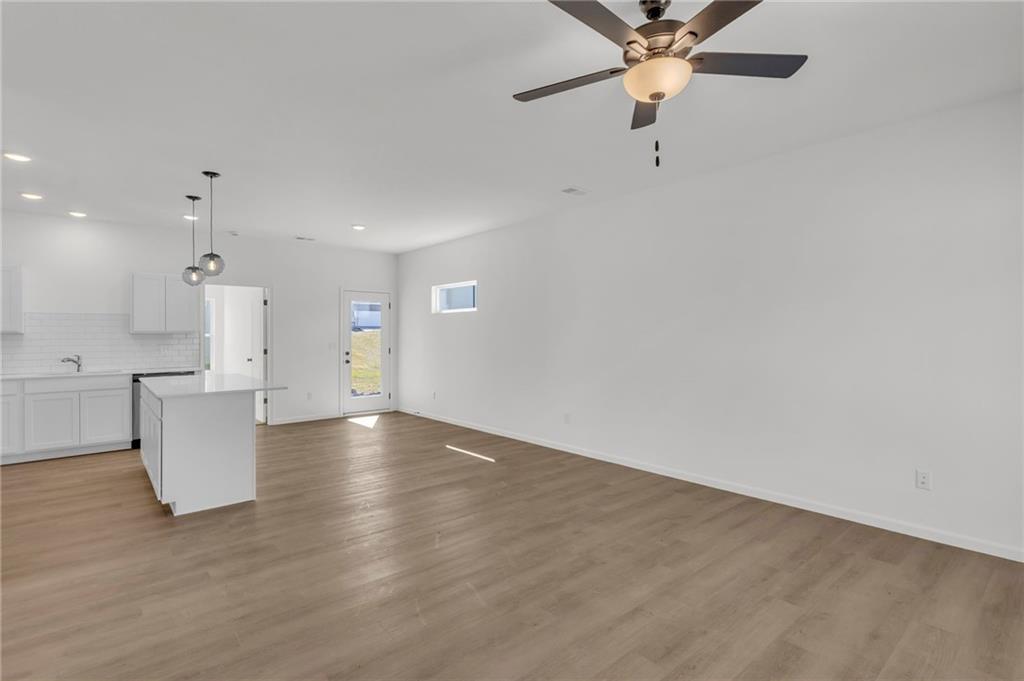 20923 W 190th Terrace