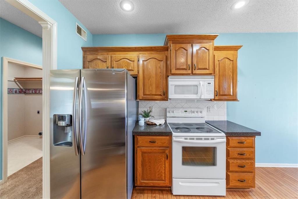 16754 W 157th Terrace