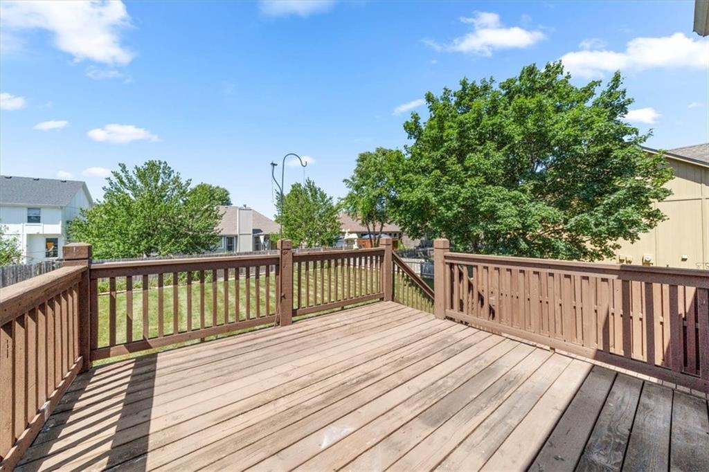 16754 W 157th Terrace