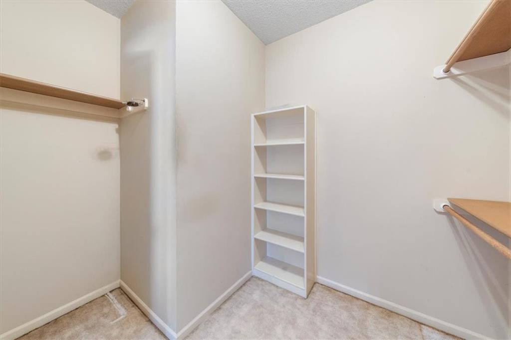 16754 W 157th Terrace