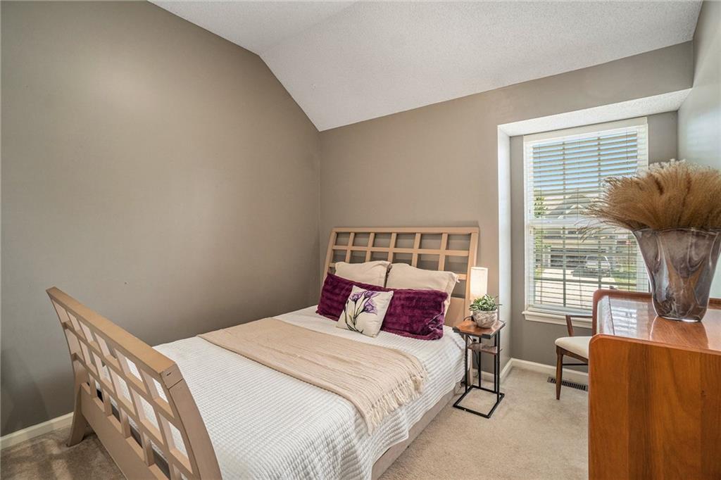 16234 W 157th Terrace