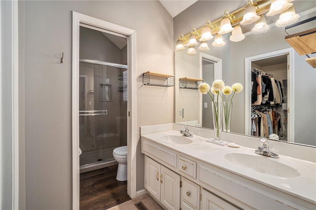 16234 W 157th Terrace