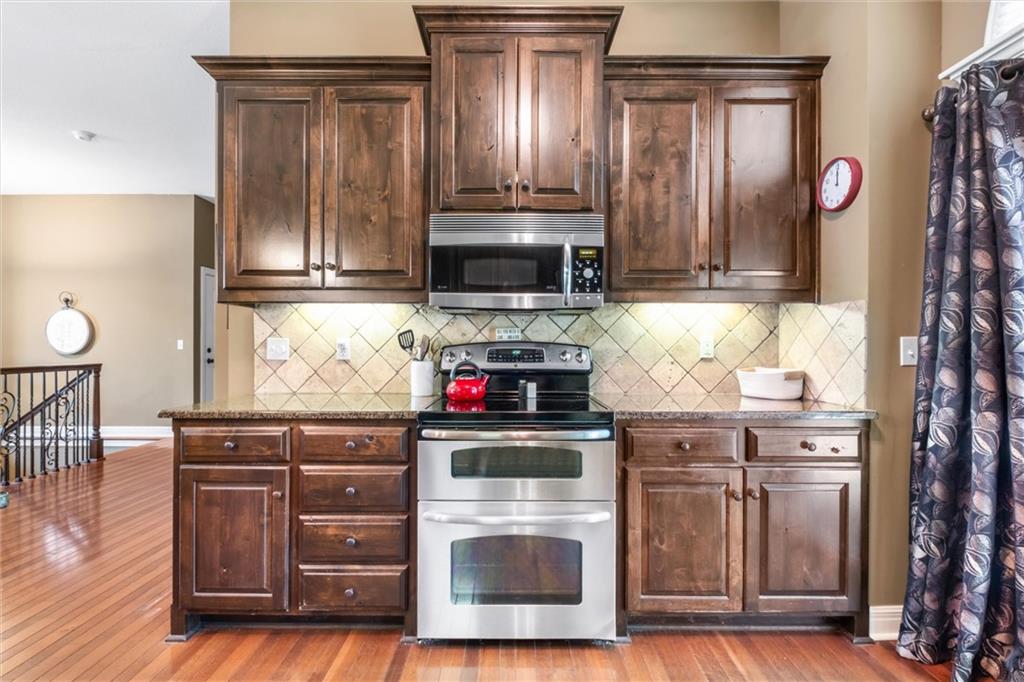 16894 S BRADLEY Drive