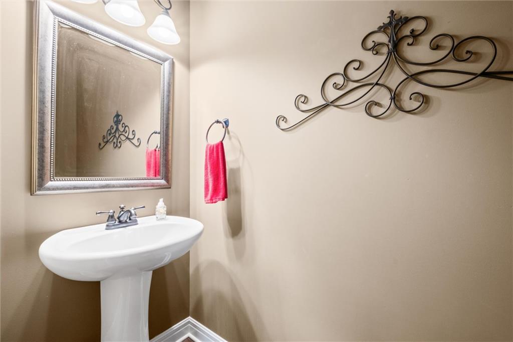 16894 S BRADLEY Drive