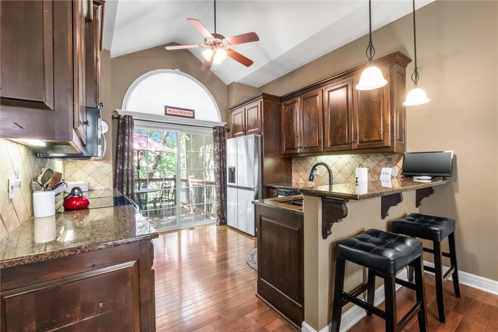 16894 S BRADLEY Drive