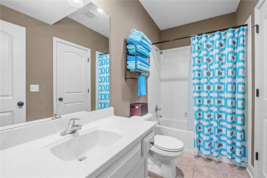 16894 S BRADLEY Drive