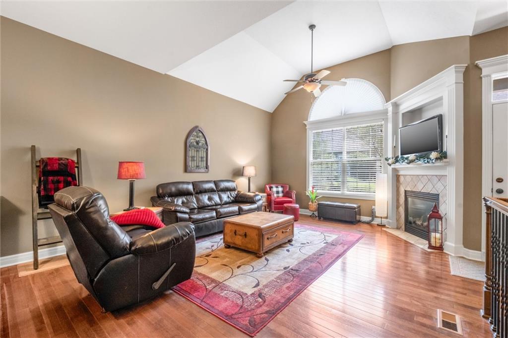 16894 S BRADLEY Drive