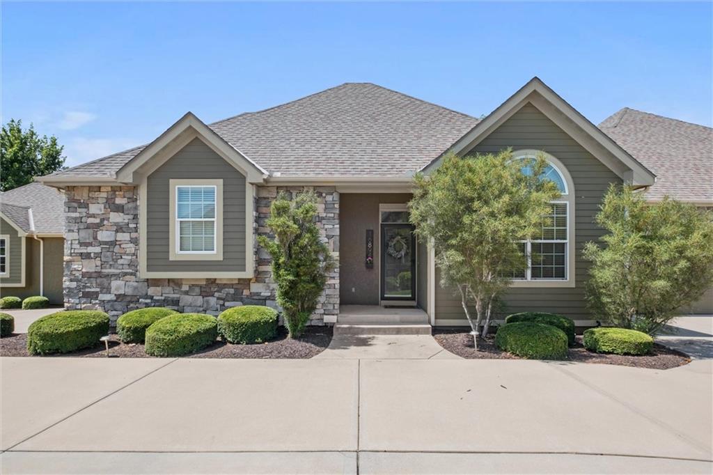 16894 S BRADLEY Drive