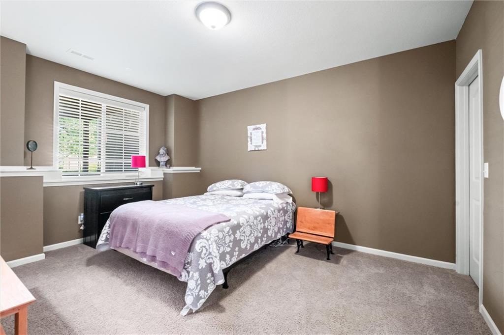 16894 S BRADLEY Drive