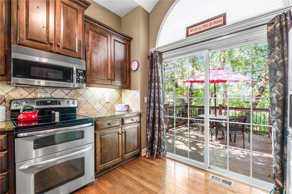 16894 S BRADLEY Drive