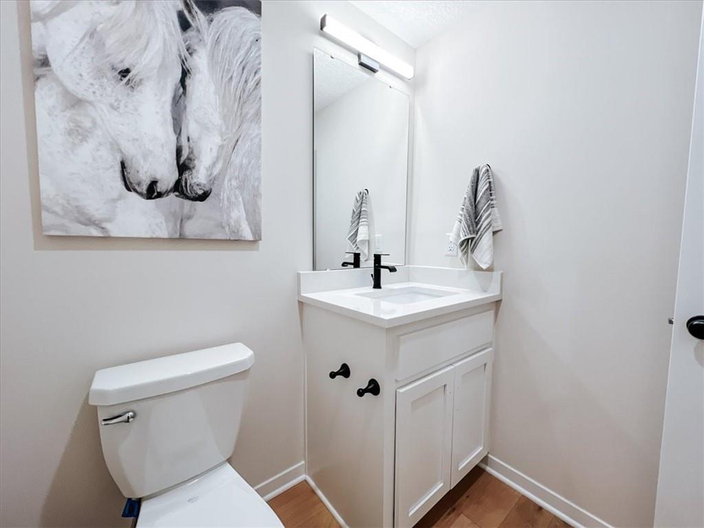 605 SW Shadow Glen Drive