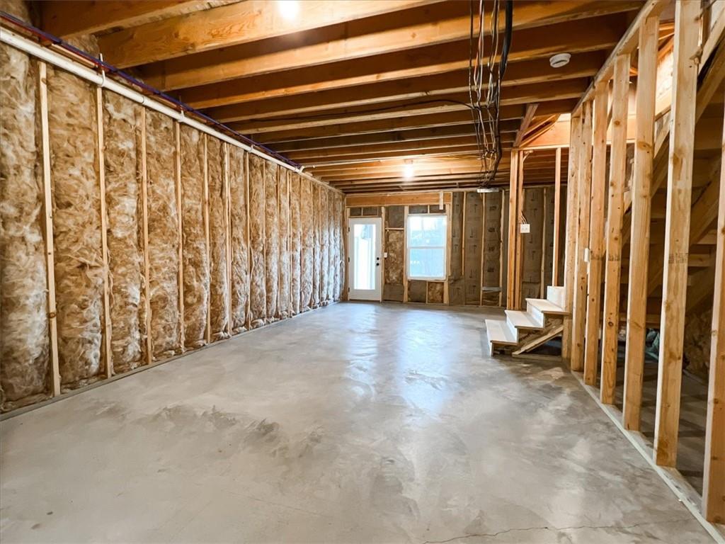 605 SW Shadow Glen Drive