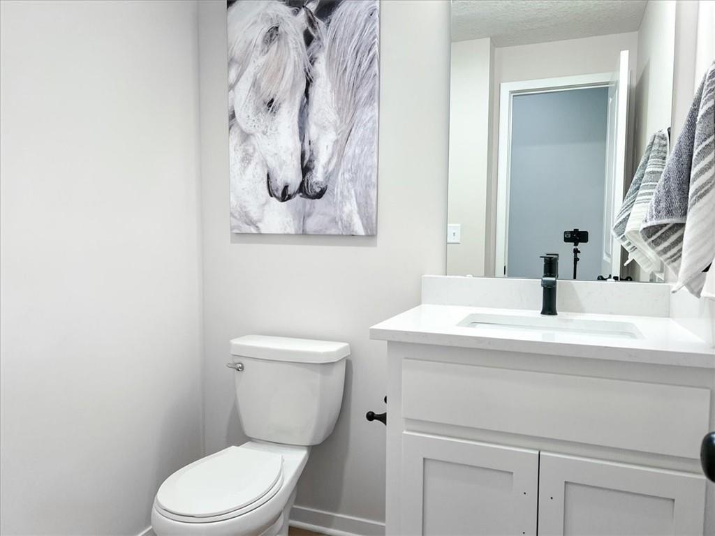 605 SW Shadow Glen Drive