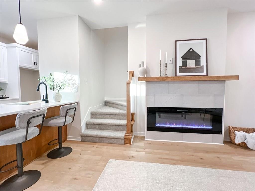 605 SW Shadow Glen Drive