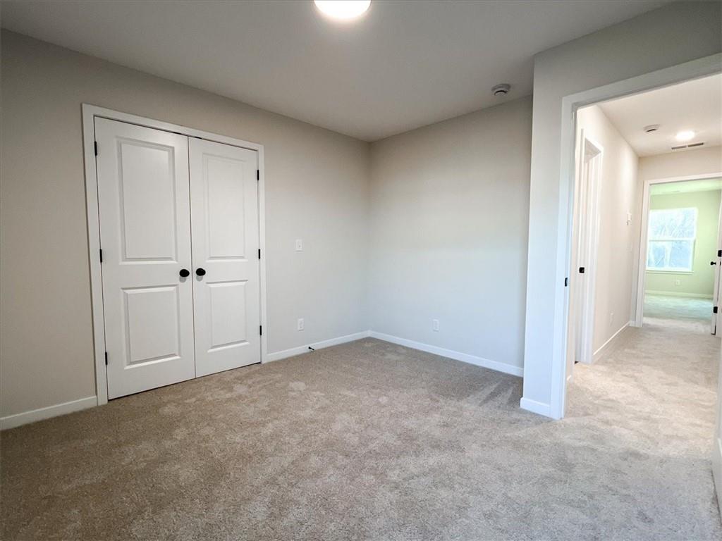 605 SW Shadow Glen Drive