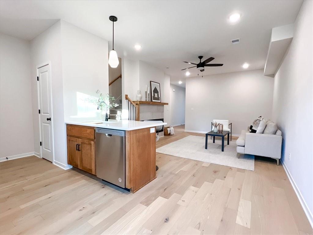 605 SW Shadow Glen Drive