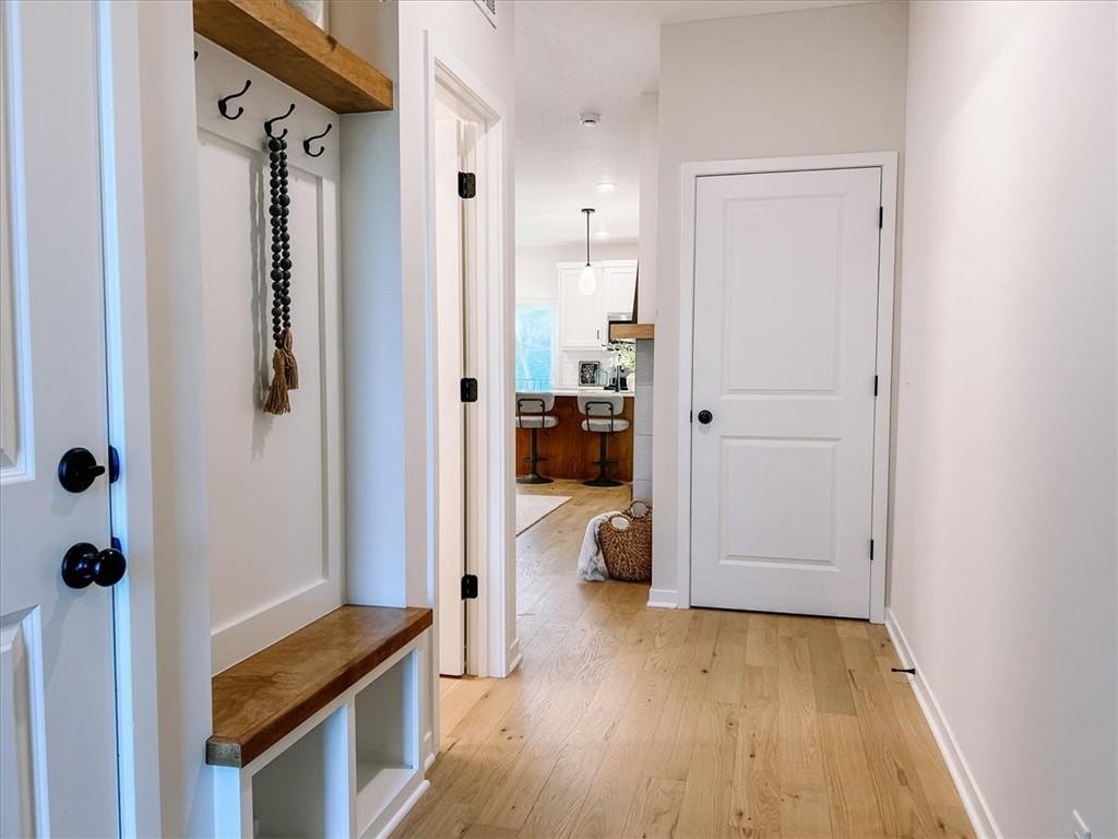 605 SW Shadow Glen Drive