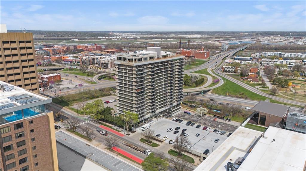 600 E Admiral Boulevard Unit: 1808
